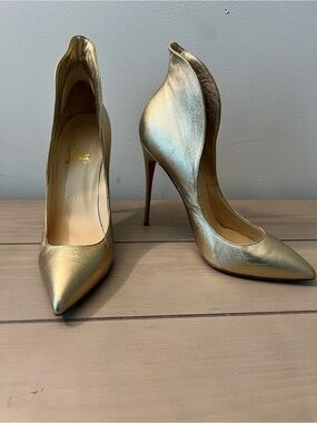 Christian Louboutin Metallic Gold Curved-Profile Pointed-Toe Stiletto